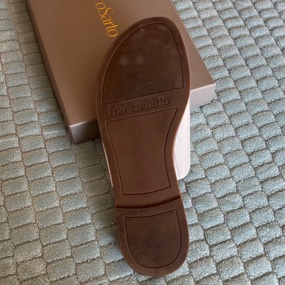 Franco Sarto White Slide Sandals - Picture 4 of 4
